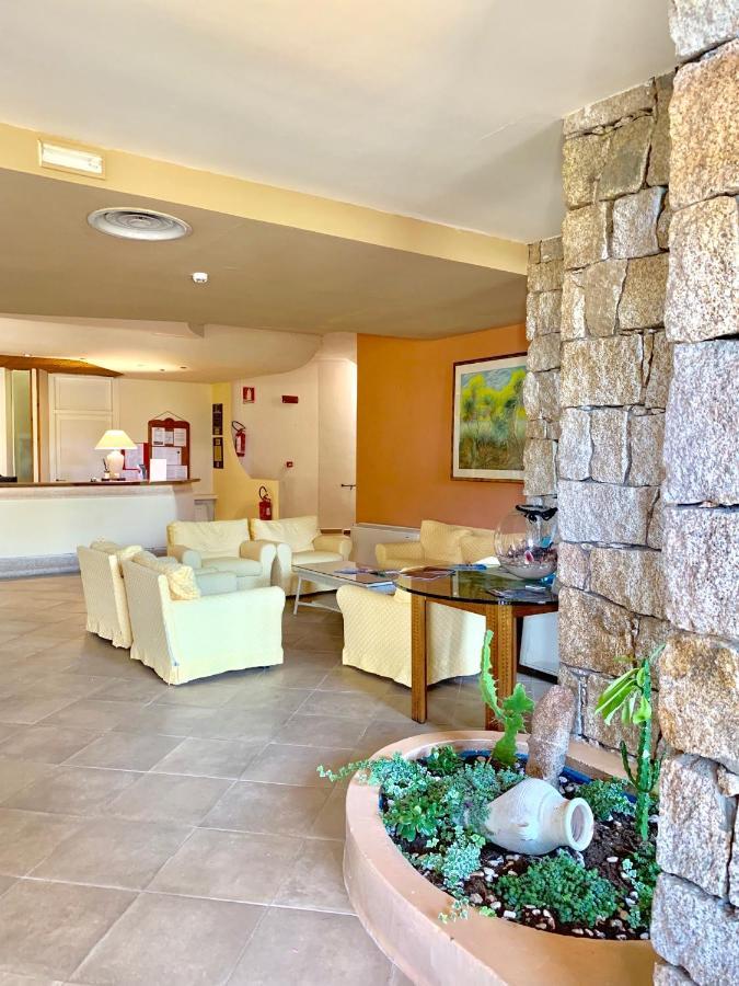 Swadeshi Sporting Hotel Tanca Manna Cannigione Exterior foto